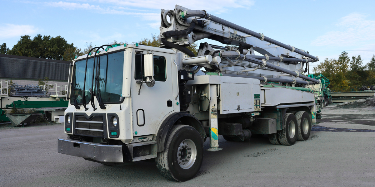 Boom Pipe Cover on Concrete Pump Truck