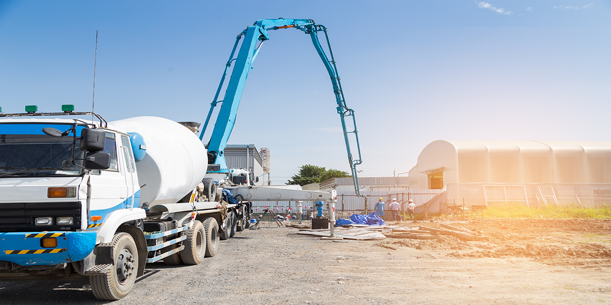 4 Concrete Mixer Truck Service Tips for Fleet Optimization